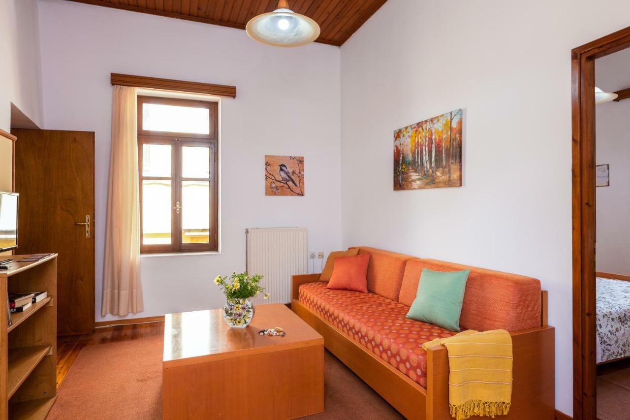 Lilys Apartments Rethymno Zimmer foto